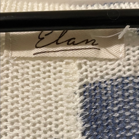 Elan Blue and White Star V-Neck HiLo Sweater - Picture 2 of 8